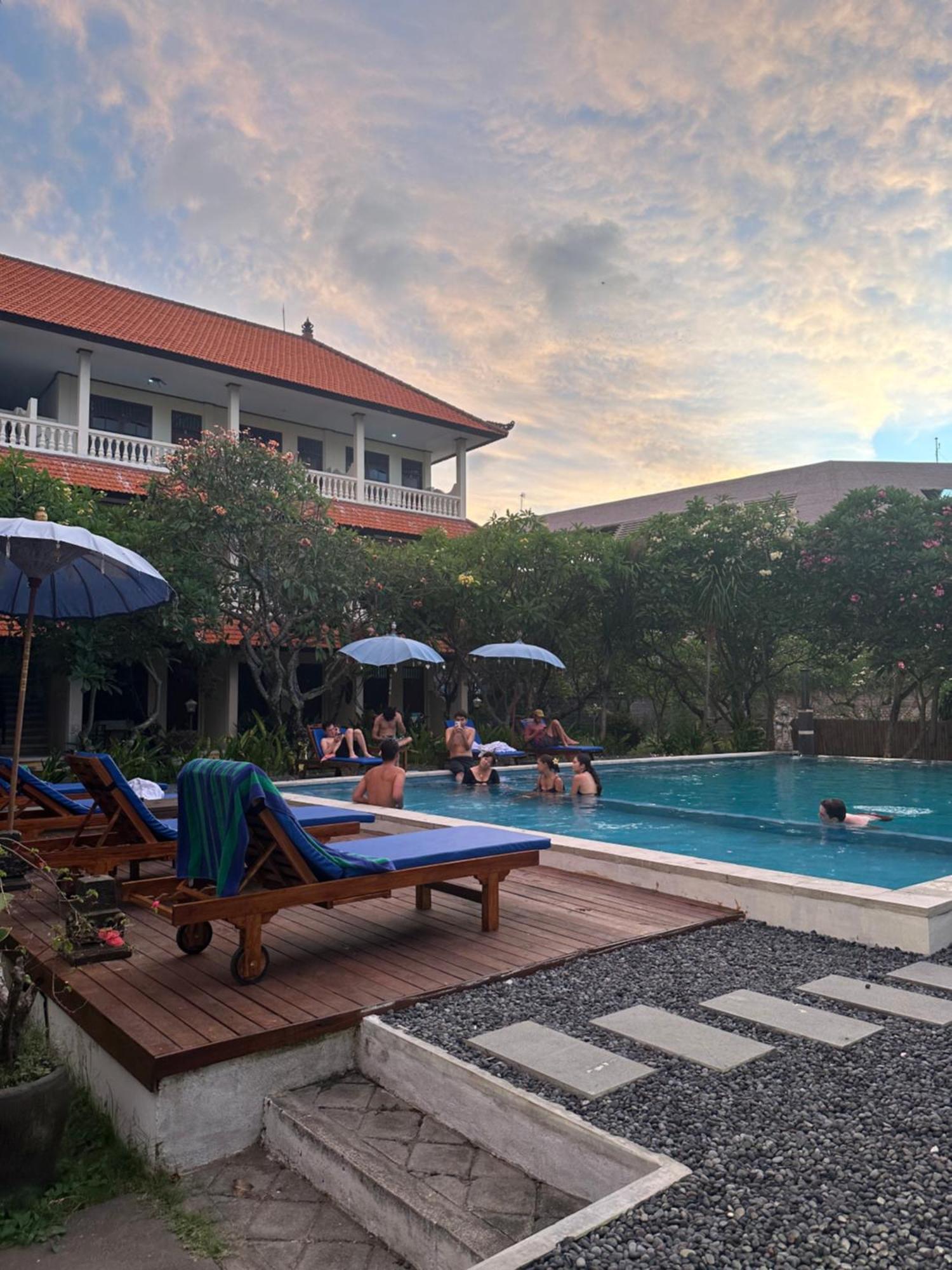 New Mekar Jaya Hotel Legian  Luaran gambar